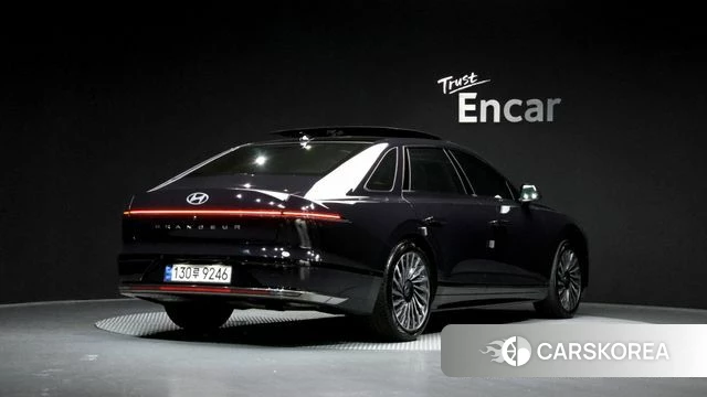 Hyundai Grandeur (GN7) id 3922405 из Кореи 12