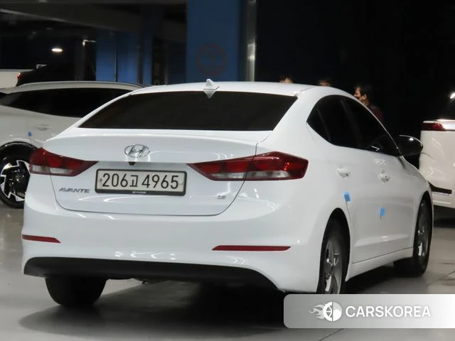 Hyundai Avante AD id 3982228 из Кореи 12