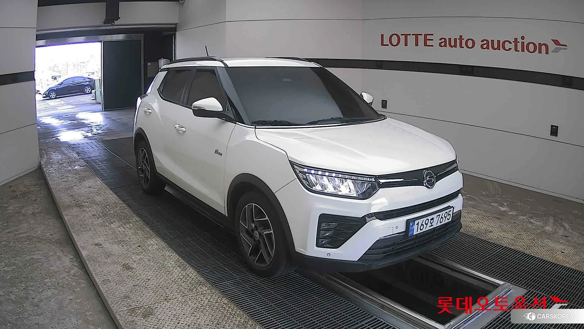 SsangYong Tivoli id 3882194 из Кореи 12