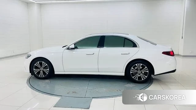 Mercedes-Benz E-Class W214 id 3217439 из Кореи 12