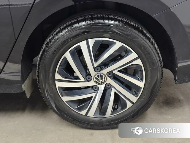 Volkswagen Lavida id 4209610 из Китая 12