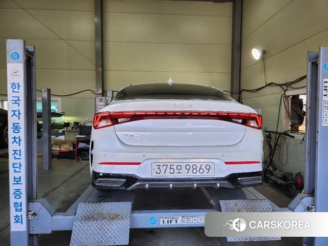 Kia K5 3rd generation 2022 Белый из Кореи, фото 2