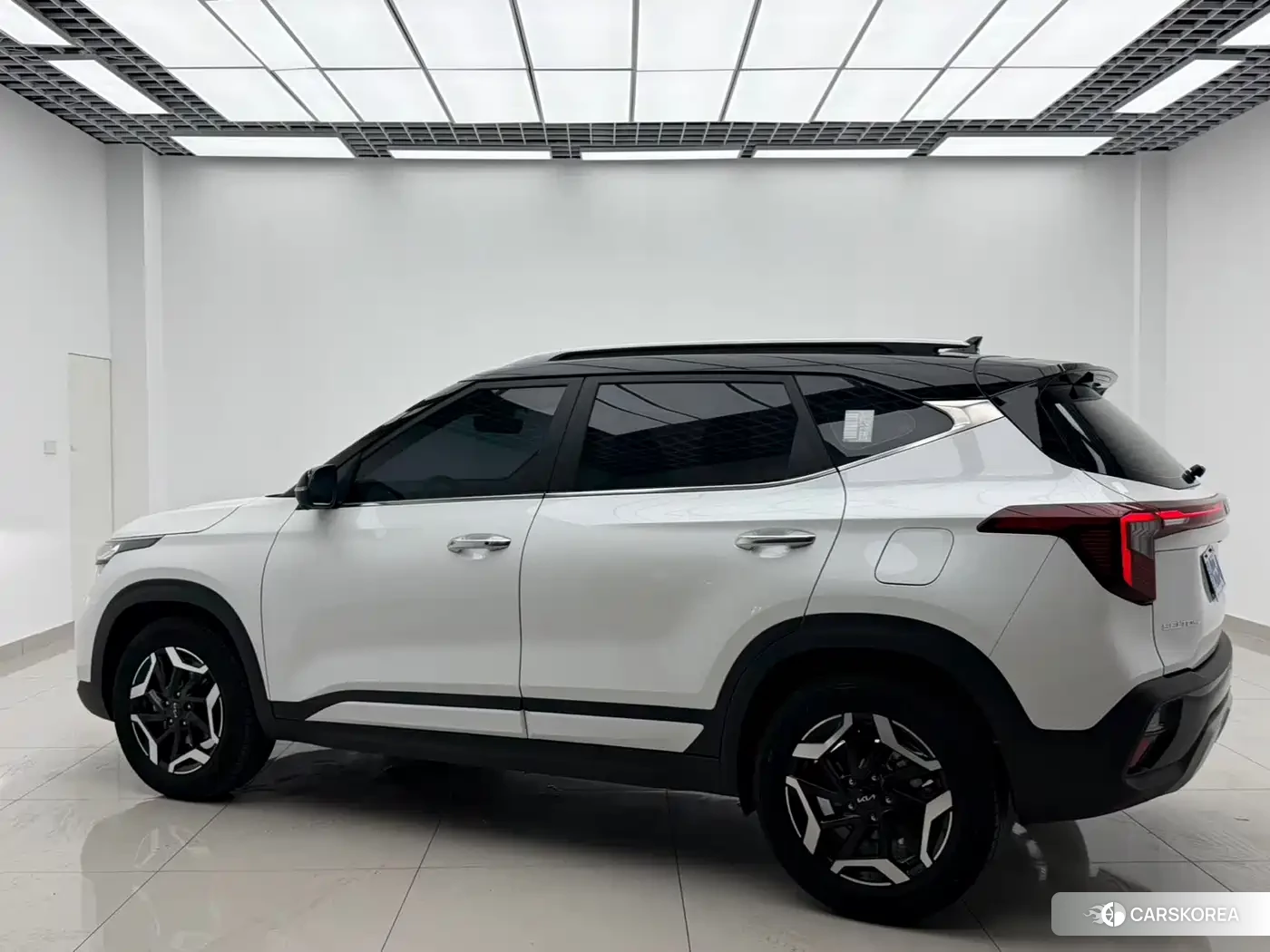 Kia Seltos id 4553853 из Китая 7
