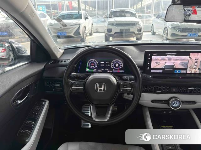 Honda Accord PHEV id 4210620 из Китая 12