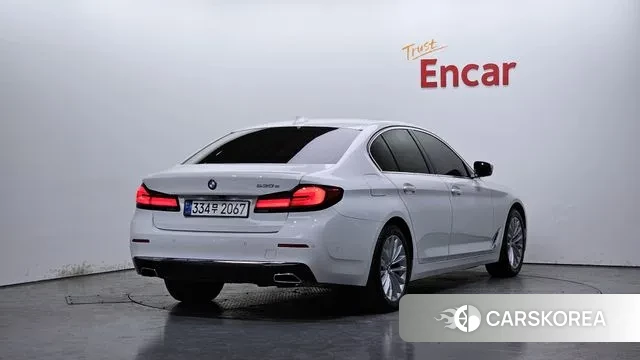 BMW 5 Series (G30) id 3530367 из Кореи 12