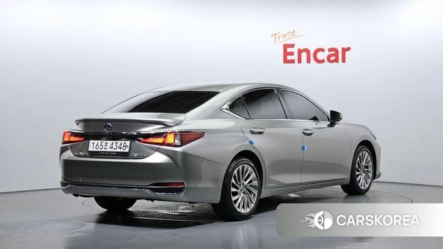 Lexus ES300h 7th generation id 4383357 из Кореи 12