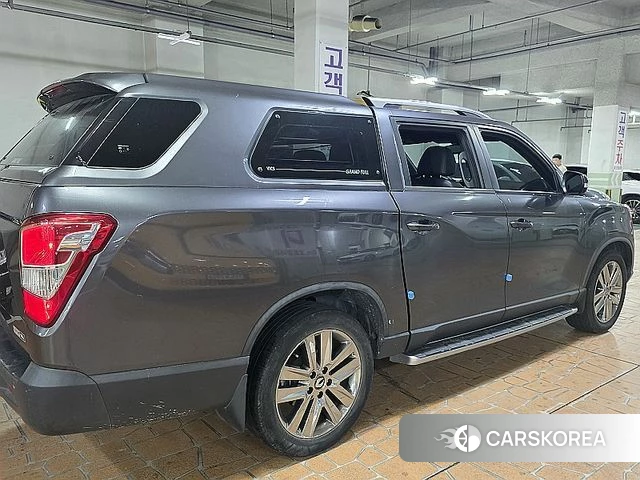 Ssangyong Rexton Sports Cannes 2020 Серебристо-серый из Кореи, фото 4