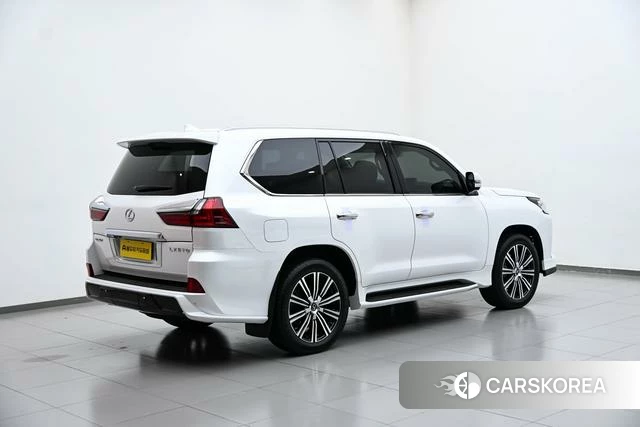 Lexus LX id 4279044 из Китая 12