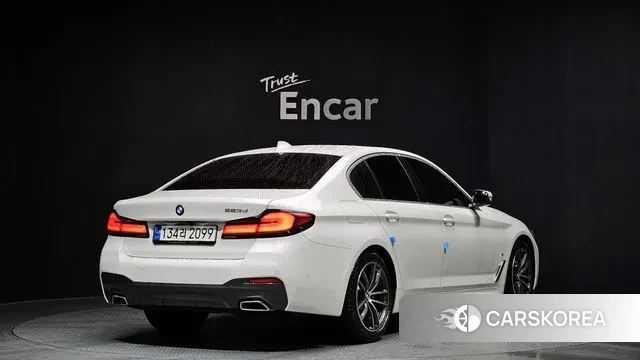 BMW 5 Series (G30) id 3508135 из Кореи 12