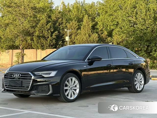 Audi A6L id 4299784 из Китая 7
