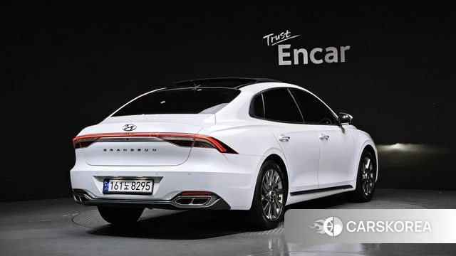 Hyundai The New Grandeur IG Hybrid id 4409971 из Кореи 12