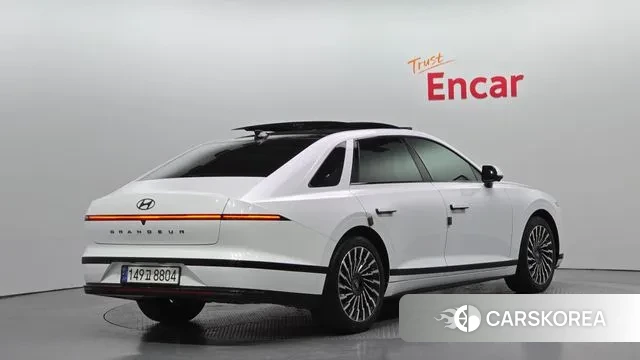 Hyundai Grandeur Hybrid (GN7) id 3487004 из Кореи 12