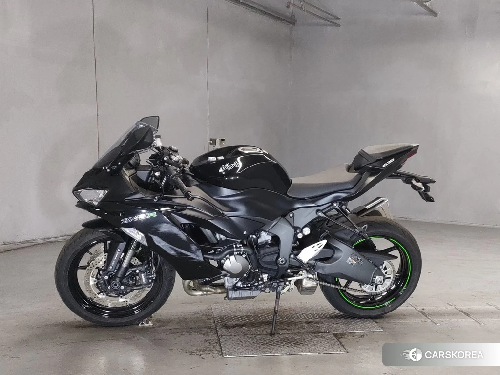 Проданный Kawasaki ZX-6R NINJA 2020 из Японии, фото 2