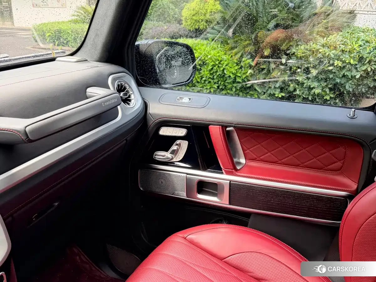 Mercedes-Benz G-Class 2023 Черный из Китая, фото 2