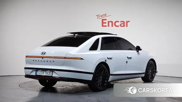 Hyundai Grandeur Hybrid (GN7) id 3599835 из Кореи 12