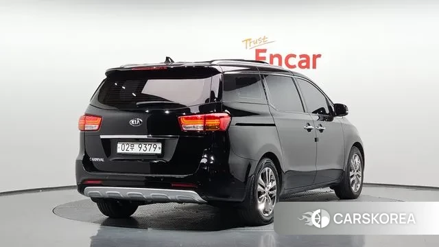 Kia All New Carnival id 3413453 из Кореи 12