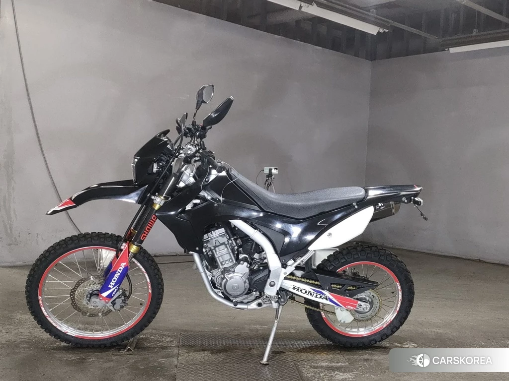 Проданный Honda CRF250L 2017 из Японии