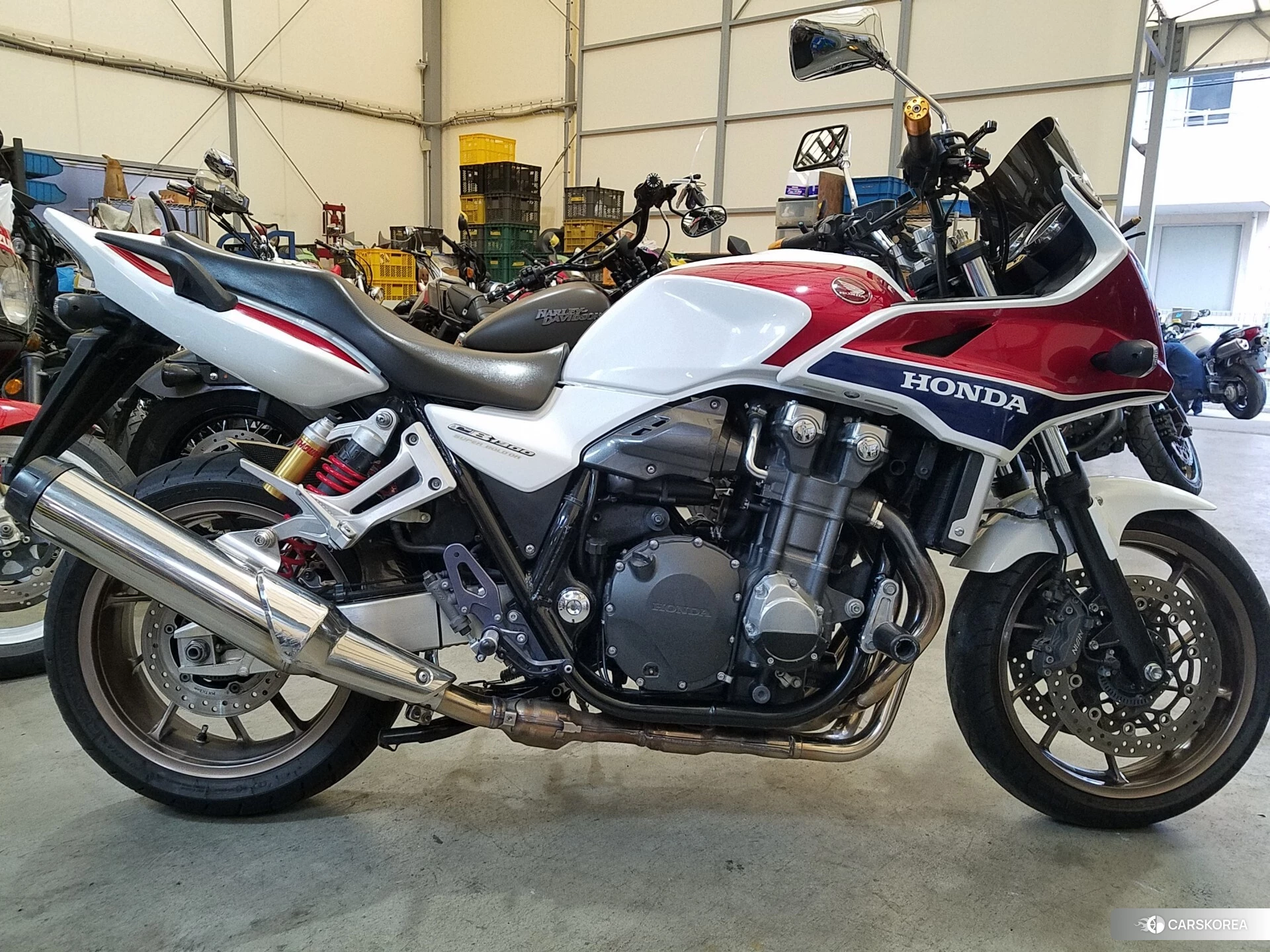 Проданный Honda CB1300SF BOLDOR ABS id 3950317 из Японии, фото 2