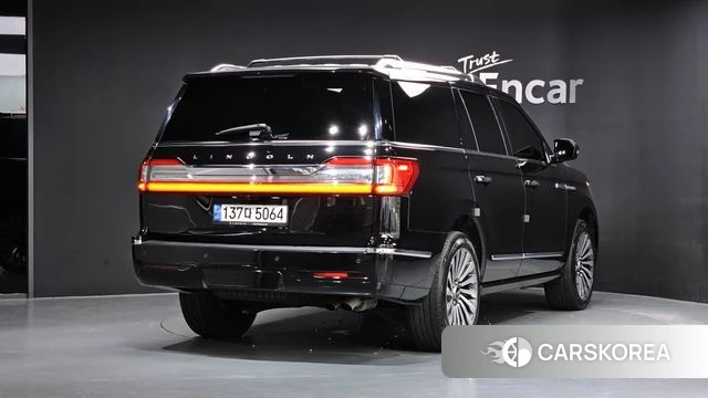 Lincoln Navigator 4th generation id 4784535 из Кореи 12