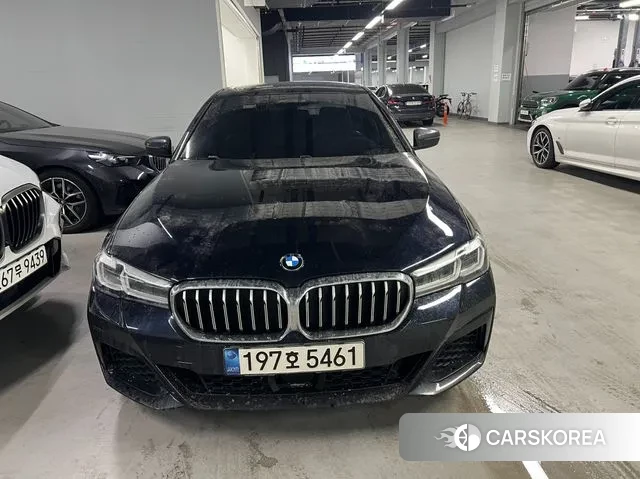 BMW 5 Series (G30) 2022 Черный из Кореи, фото 2