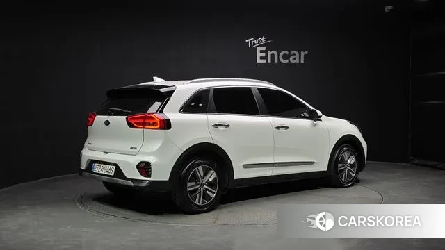 Kia The New Niro id 3344086 из Кореи 12