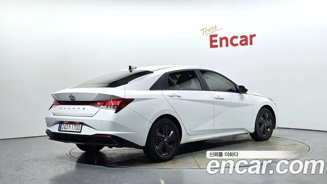 Hyundai Avante Hybrid (CN7) id 2695010 из Кореи 12