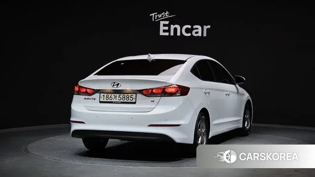 Hyundai Avante AD id 3397098 из Кореи 12