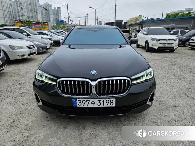 BMW 5 Series (G30) id 3052982 из Кореи 12