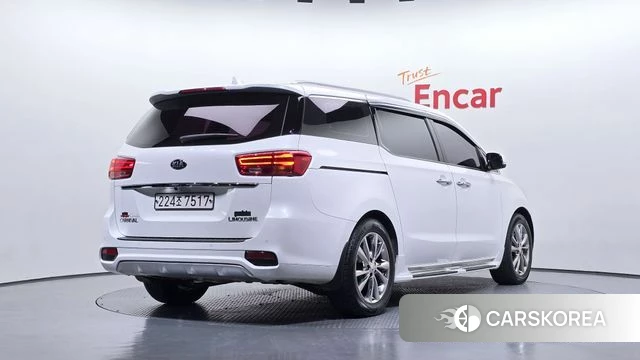 Kia The New Carnival id 3899066 из Кореи 12