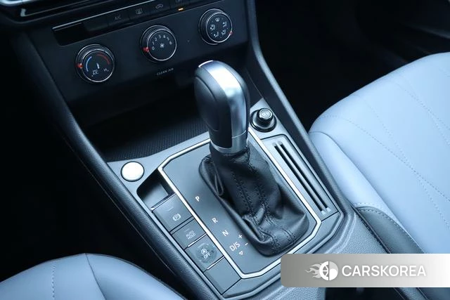 Volkswagen Lavida id 4222032 из Китая 12