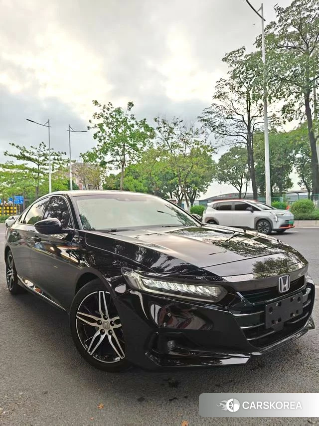 Honda Accord id 4290077 из Китая 7