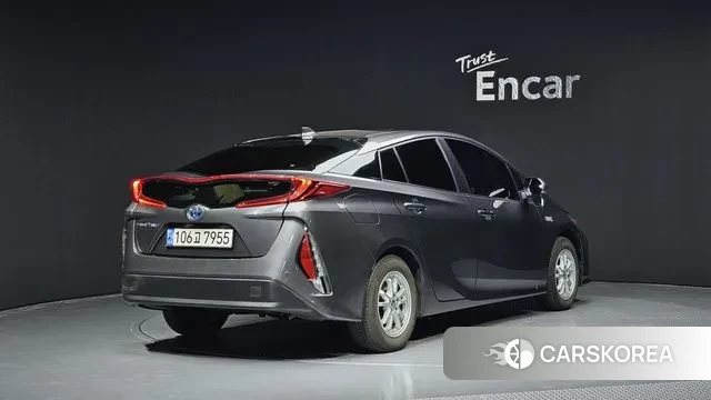 Toyota Prius Prime id 3335435 из Кореи 12