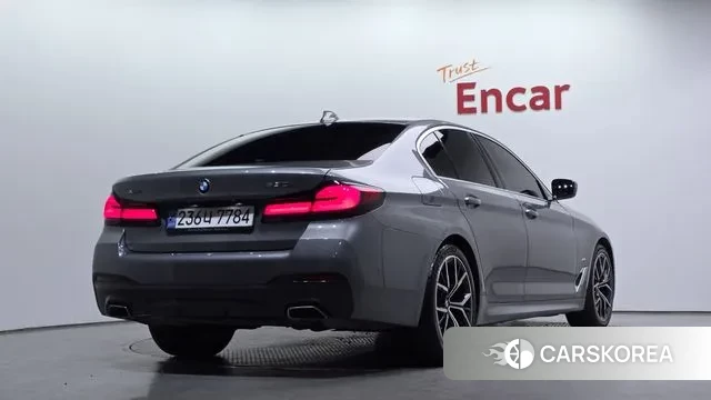 BMW 5 Series (G30) id 3770623 из Кореи 12