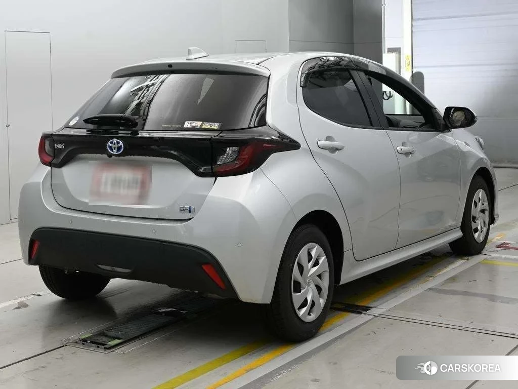Toyota Yaris 2021 из Японии, фото 2