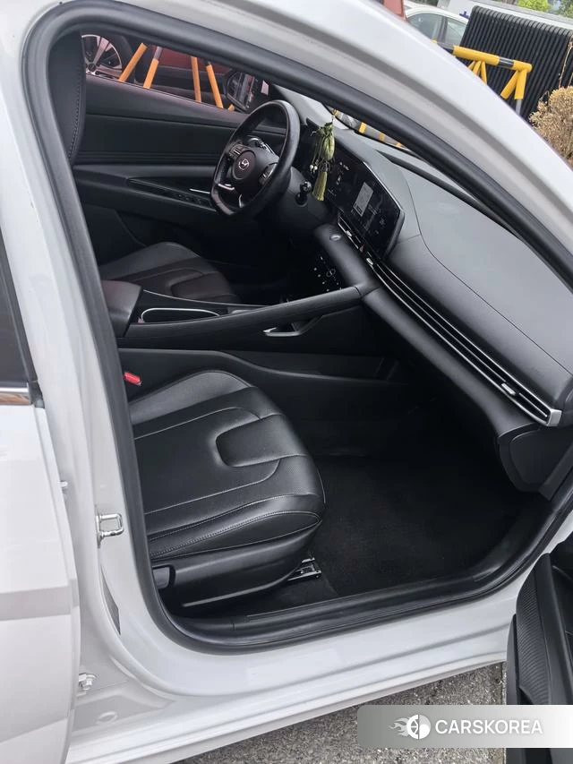 Hyundai Elantra 2021 Белый из Китая, фото 6
