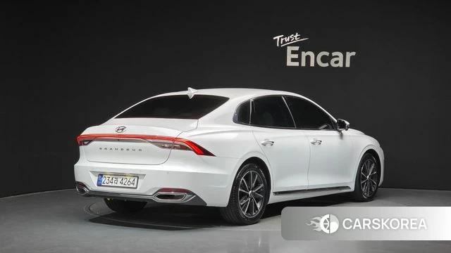 Hyundai The New Grandeur IG id 4716861 из Кореи 12