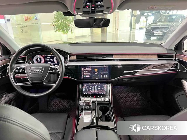 Audi A8 2022 Черный из Китая, фото 2