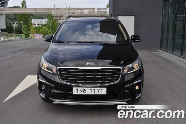 Kia The New Carnival id 2696745 из Кореи 12