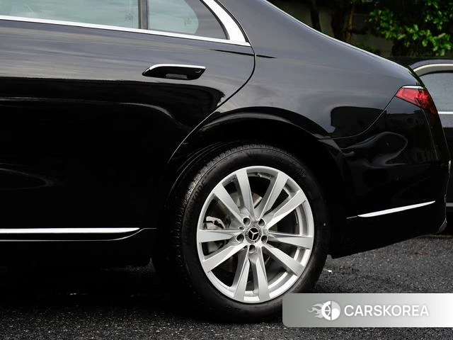 Mercedes-Benz S-class id 4359021 из Китая 12