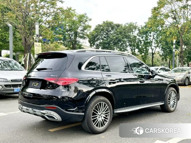 Mercedes-Benz GLC 2024 Черный из Китая, фото 3