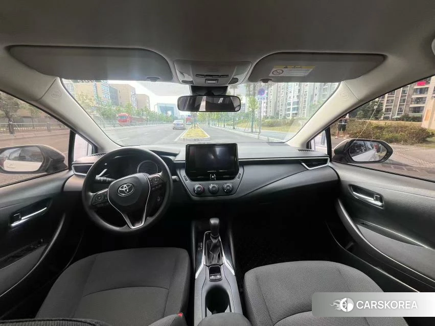 Toyota Corolla 2022 Белый из Китая, фото 2