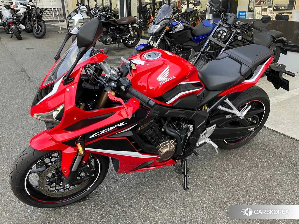 Проданный Honda CBR650R 2021 из Японии