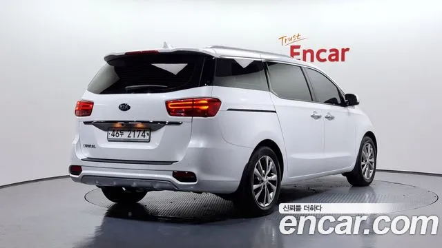 Kia The New Carnival id 2490108 из Кореи 12