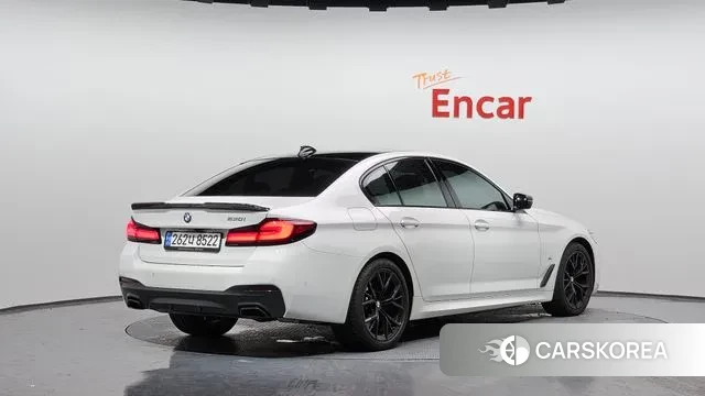 BMW 5 Series (G30) id 2939344 из Кореи 12