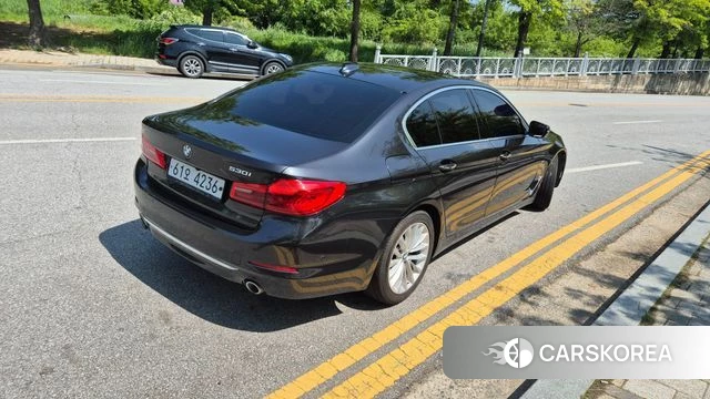 BMW 5 Series (G30) id 4318245 из Кореи 9