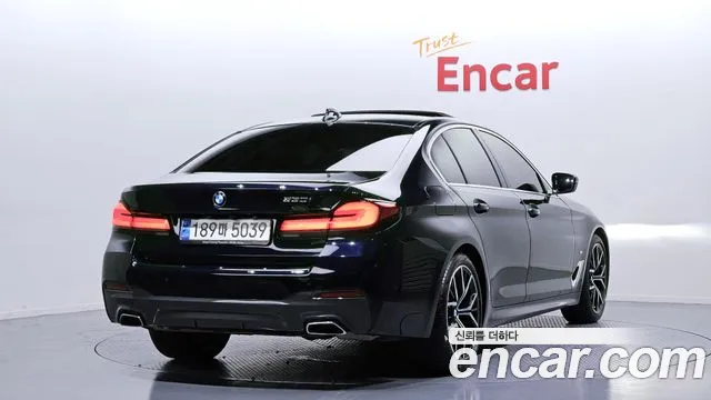 BMW 5 Series (G30) id 2832516 из Кореи 12