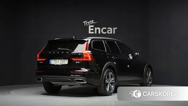 Volvo V60 Cross-Country 2nd Generation id 3290973 из Кореи 12