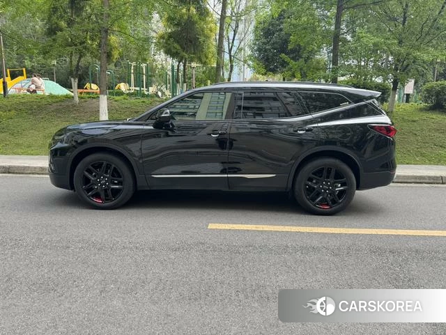 Chevrolet Trailblazer id 4215590 из Китая 12