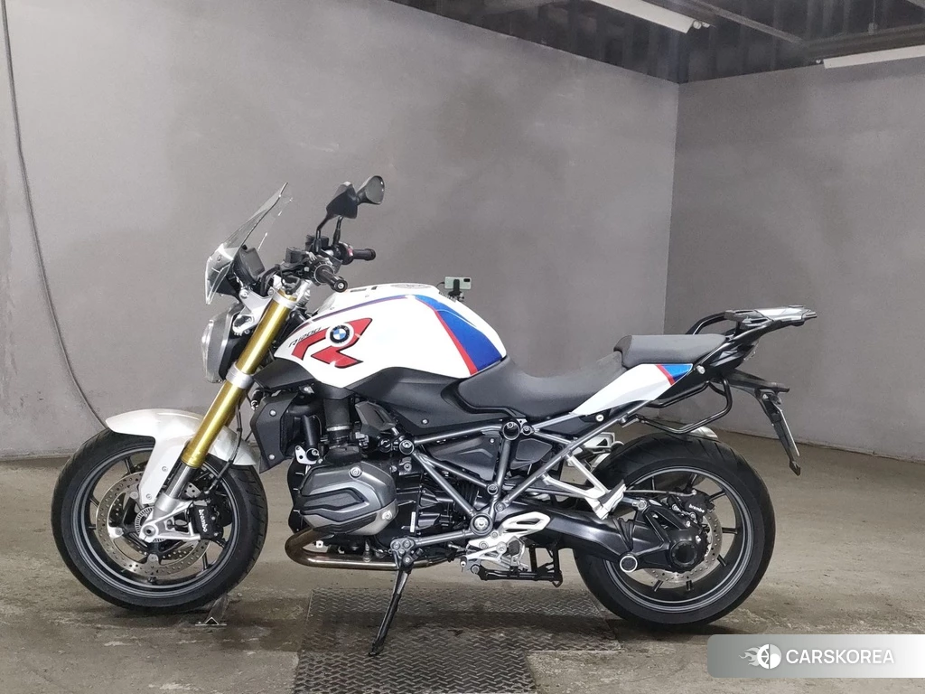 Проданный BMW R1200R 2016 из Японии, фото 2