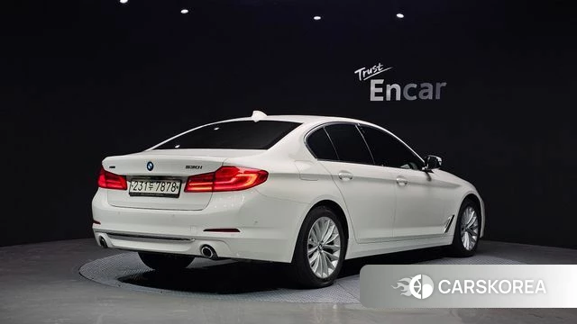 BMW 5 Series (G30) id 4520093 из Кореи 12